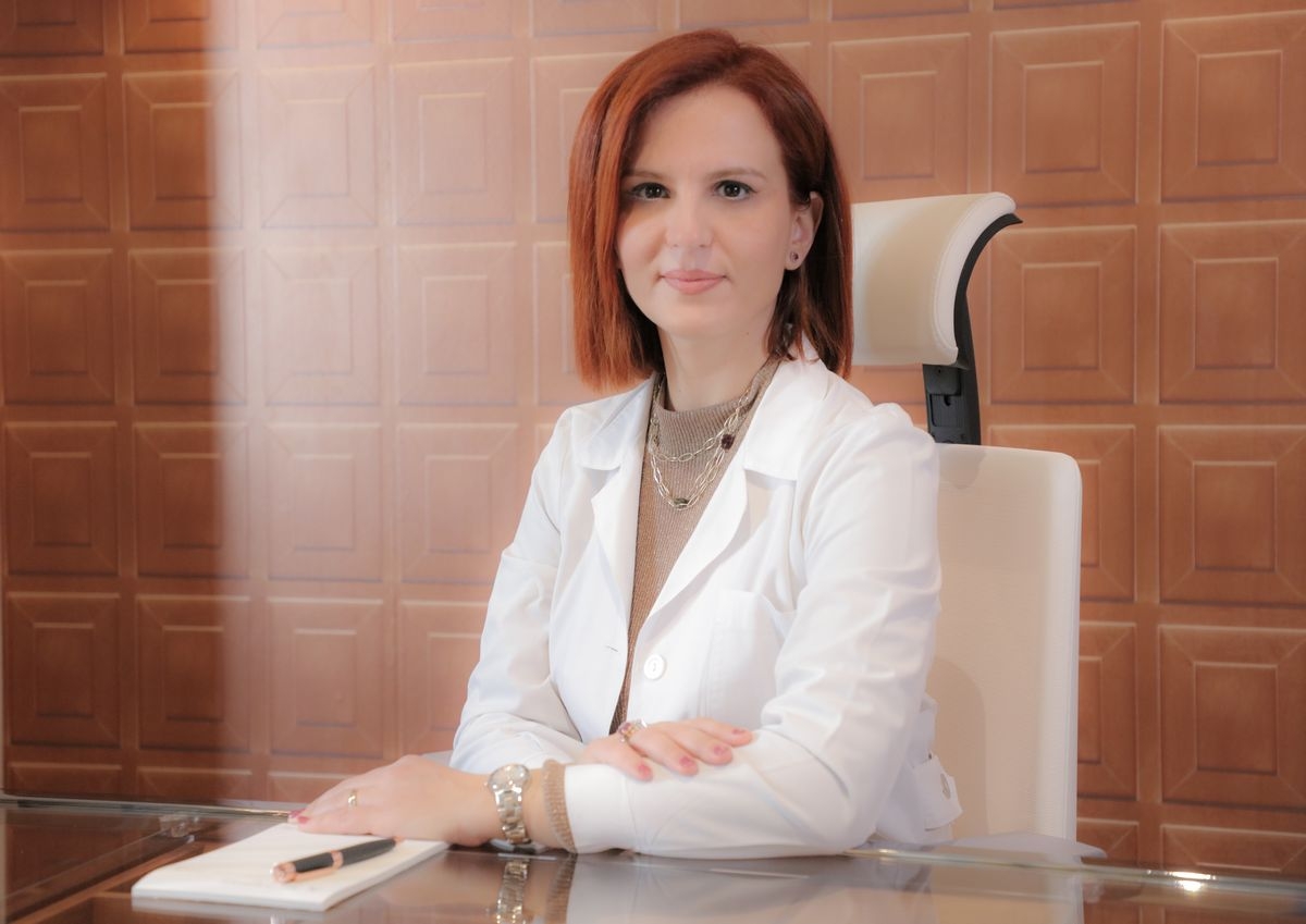 &Phi;&rho;&omicron;&nu;&tau;ί&delta;&alpha; &tau;&omicron;&upsilon; &delta;έ&rho;&mu;&alpha;&tau;&omicron;&sigmaf; &kappa;&alpha;&iota; &theta;&epsilon;&rho;&alpha;&pi;&epsilon;ί&epsilon;&sigmaf; &alpha;&nu;ά &delta;&epsilon;&kappa;&alpha;&epsilon;&tau;ί&alpha;: &Mu;&upsilon;&sigma;&tau;&iota;&kappa;ά &kappa;&alpha;&iota; &sigma;&upsilon;&mu;&beta;&omicron;&upsilon;&lambda;έ&sigmaf; &alpha;&pi;ό &tau;&eta;&nu; &epsilon;&iota;&delta;&iota;&kappa;ό